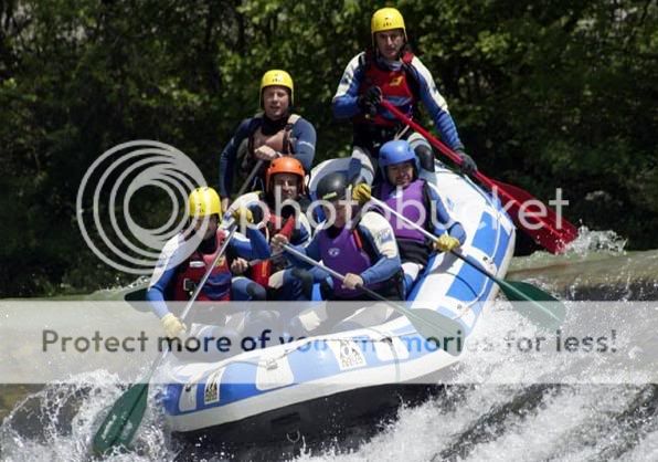 www.somoaventura.com Sitio oficial del rafting en Cantabria. Deportes de aventura y turismo activo. Descenso de Barrancos, Alojamiento en Cantabria, Apartamentos en Santander